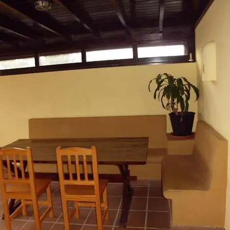 Playa Blanca Sleeps 4 Pool Wifi *