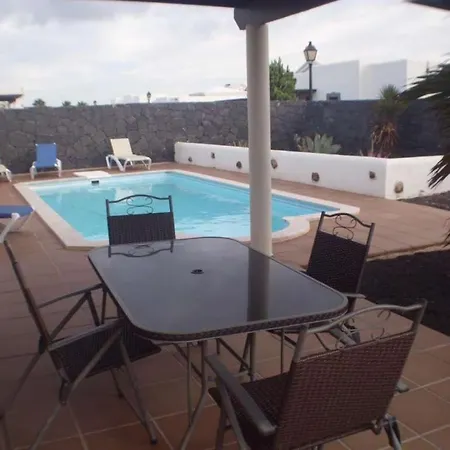 Playa Blanca Sleeps 4 Pool Wifi Playa Blanca (Lanzarote)